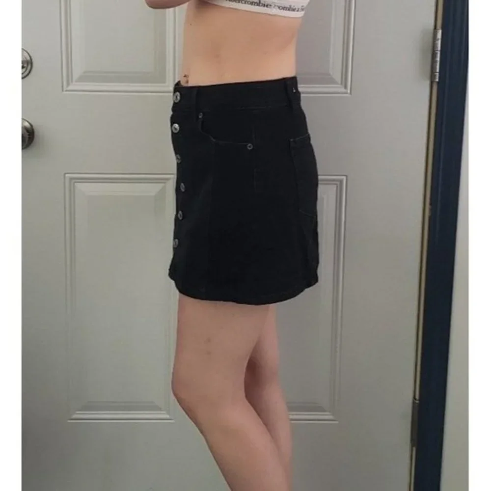American Eagle Black Denim Button Down Skirt - Picture 2 of 4